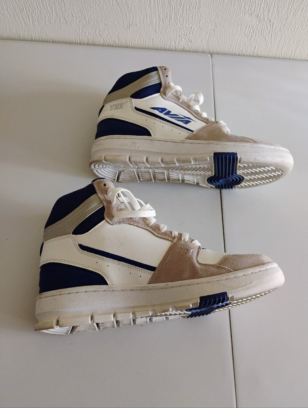 Vintage Avia 720 High Top Sneakers Blue White Retro Basketball Men 11 - Picture 7 of 12